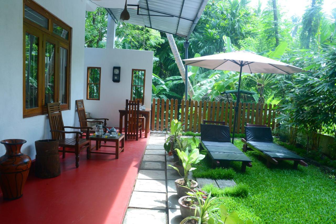 Devon Holiday Inn Bentota Exterior foto