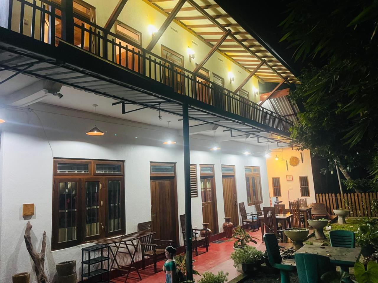 Devon Holiday Inn Bentota Exterior foto