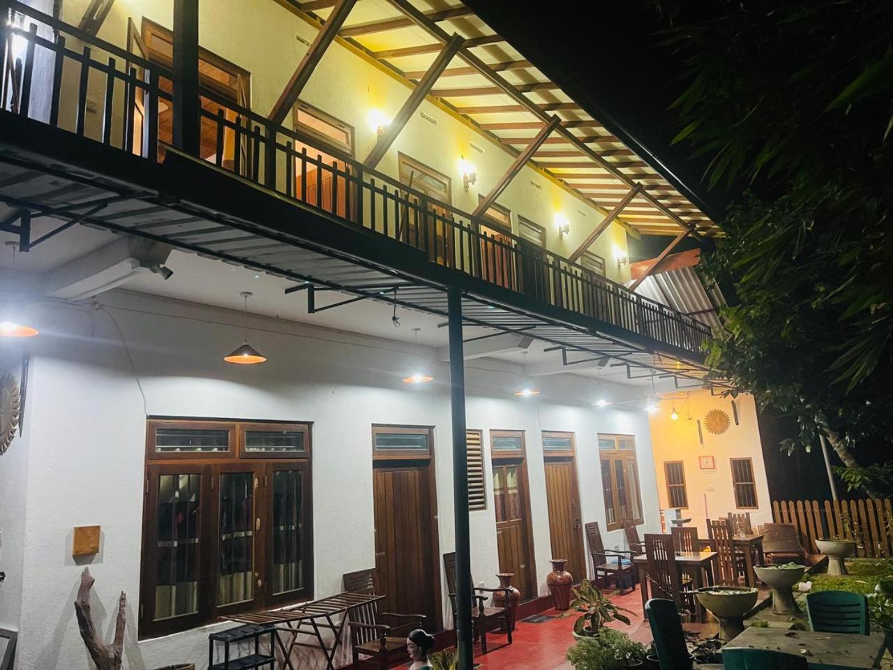 Devon Holiday Inn Bentota Exterior foto