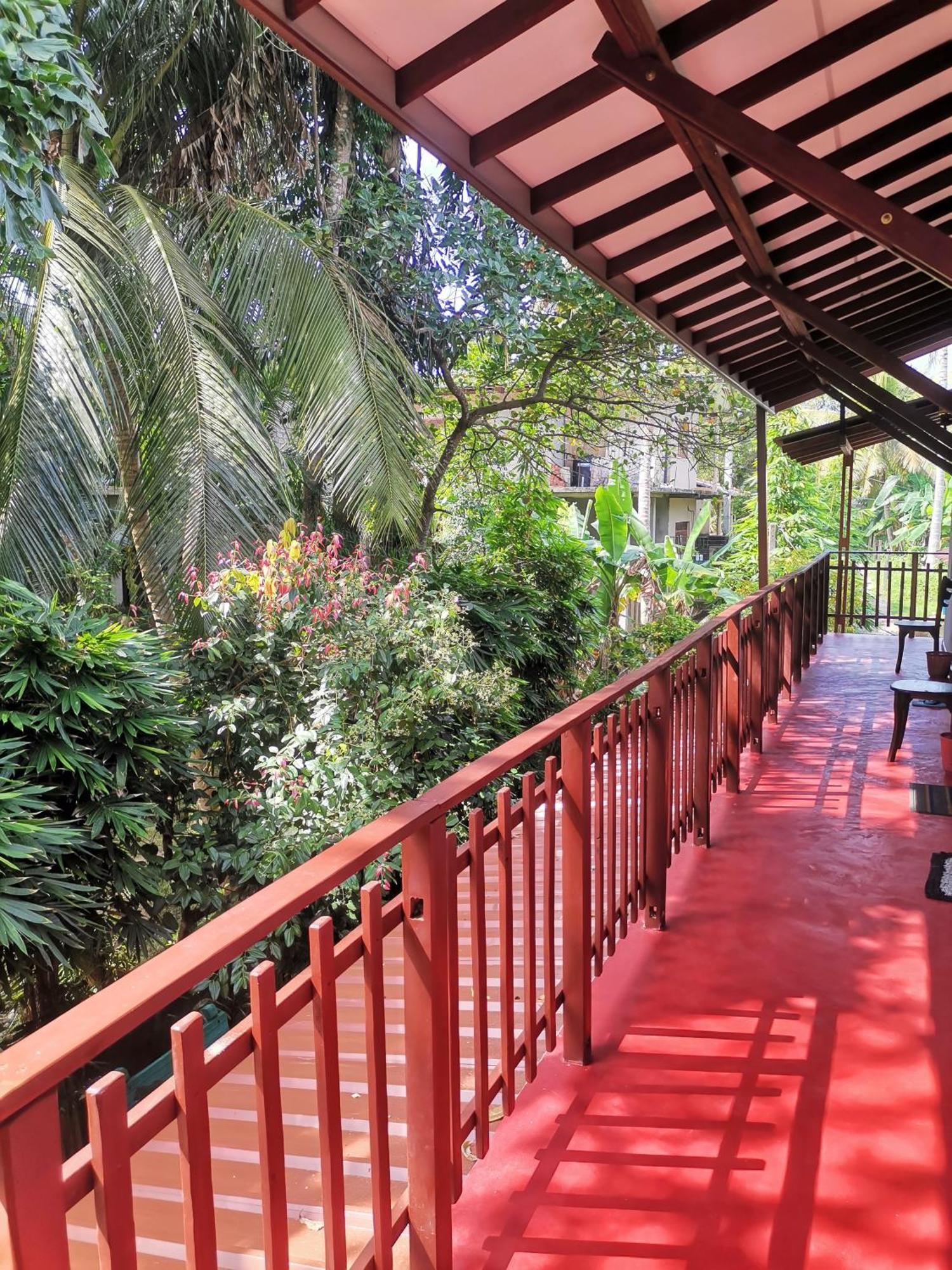 Devon Holiday Inn Bentota Exterior foto